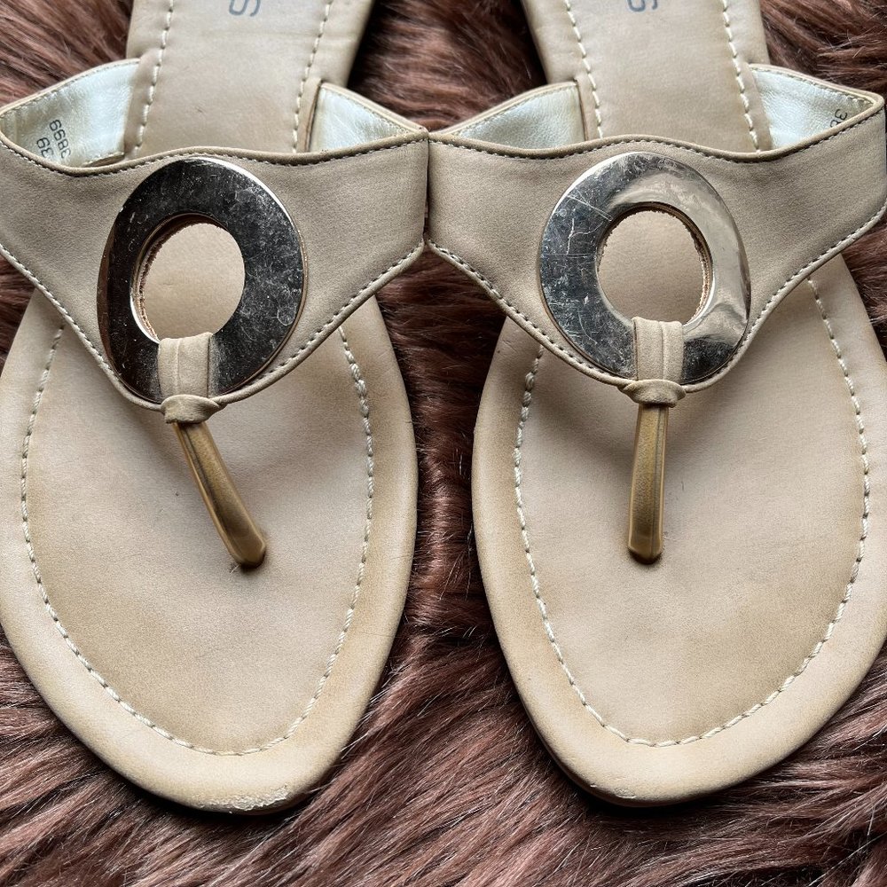 St. Yves Sandals - Picture 4 of 8